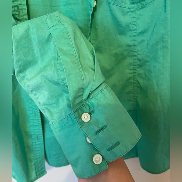 Banana Republic Green Button Down Shirt - Picture 4 of 9